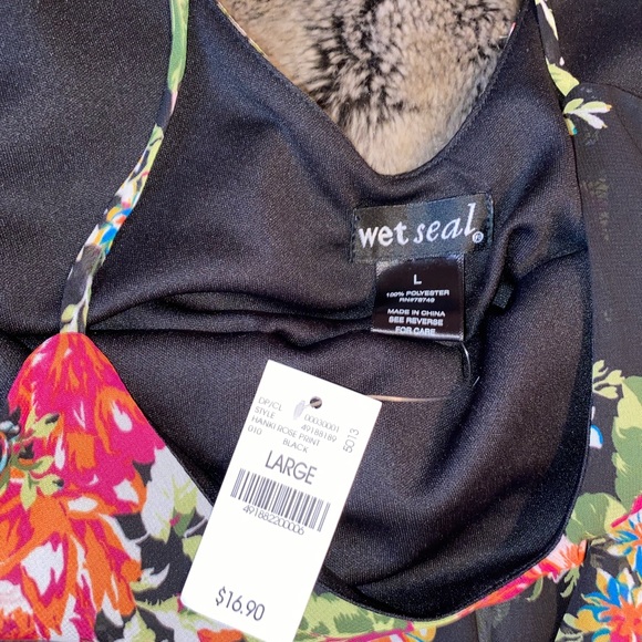 Floral crop top - Picture 2 of 2